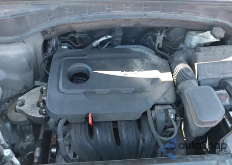 2018 Hyundai Santa Fe Sport 2.4L from USA, damaged, VIN 5NMZT3LB1JH090662